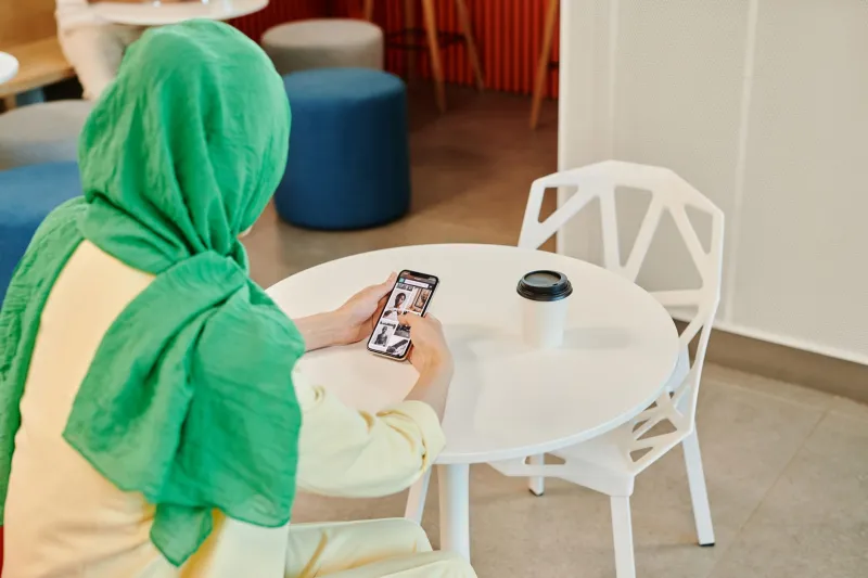 Your Latte Order Has a Dossier: What the Apps Know That You Don't